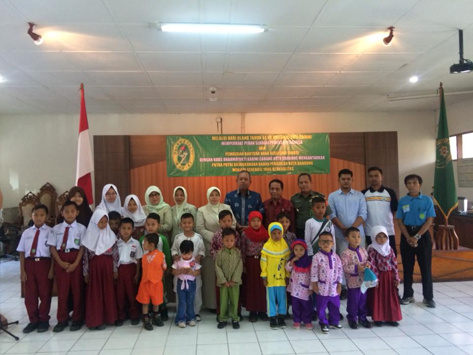 Acara Hari Ulang Tahun ke XV Dharmayukti Karini dan Pemberian Bantuan Dana Beasiswa (BDBS) Dharmayukti Karini Cabang Kota Bandung