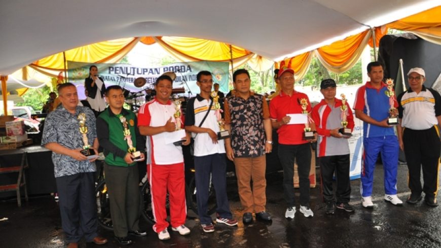 PENGADILAN MILITER II-09 BANDUNG MERAIH 3 TROPHY PADA ACARA PORDA IPASPI KE-23