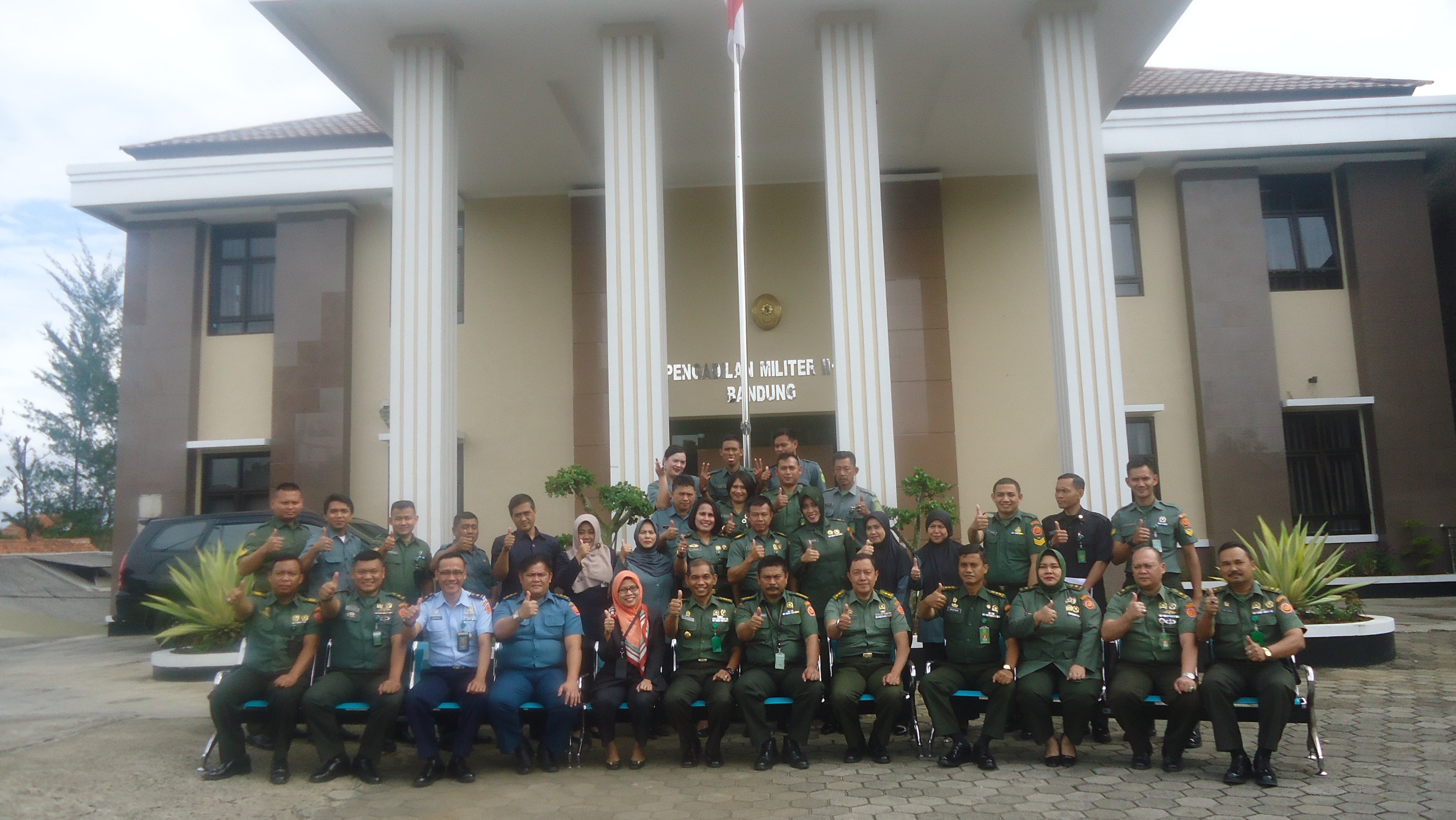 PEMERIKSAAN REGULER TIM BAWAS MAHKAMAH AGUNG R.I. DI PENGADILAN MILITER II-09 BANDUNG