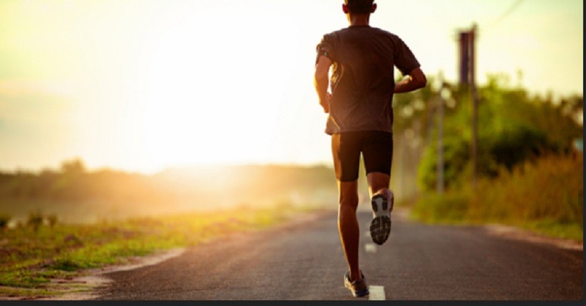 ANGGOTA TNI PENGADILAN MILITER II-09 BANDUNG MELAKSANAKAN GARJAS PERIODIK DI STADION SILIWANGI BANDUNG